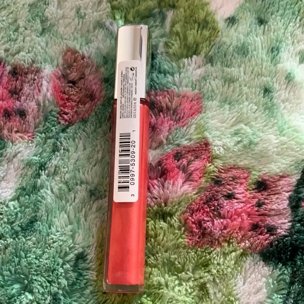 Revlon Ultra HD Lip Lacquer # 565 Sunstone